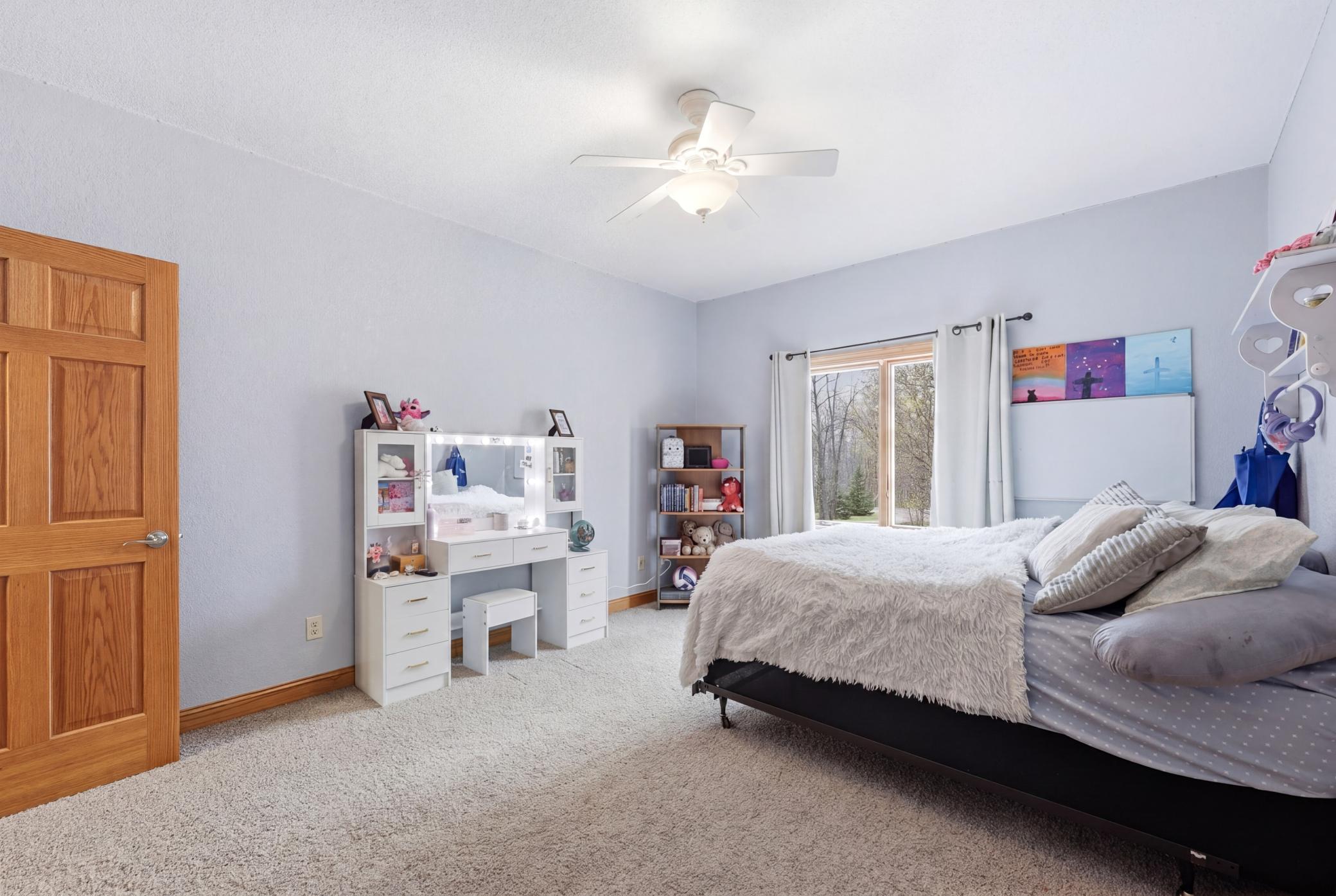 Bedroom 2 - Upper Level