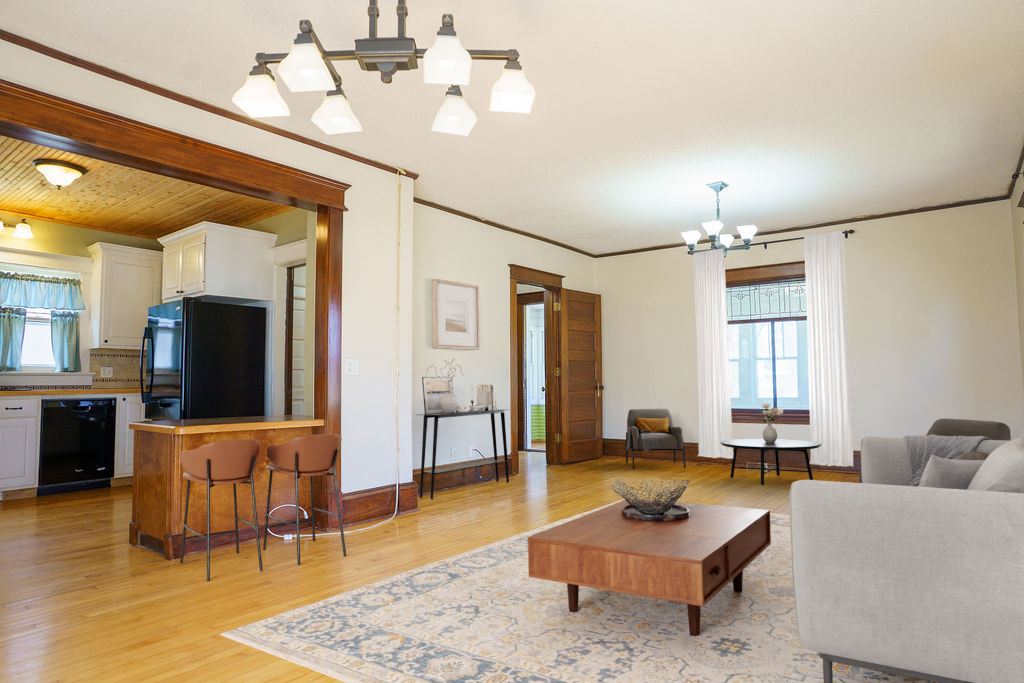 living room to kitchen