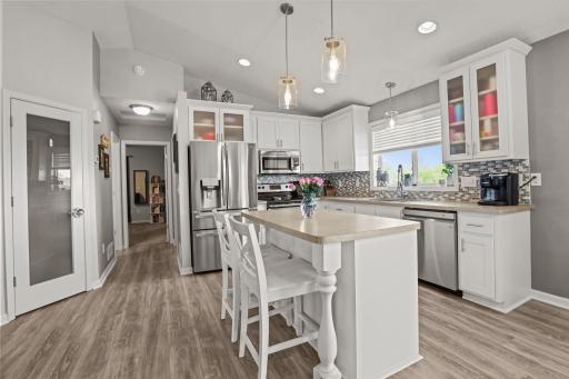 10137 179th Avenue NW, Elk River, MN 55330