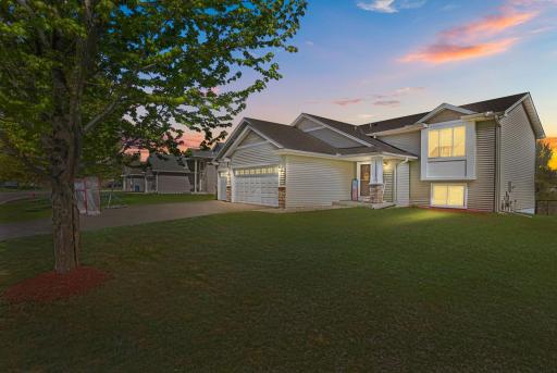 10137 179th Avenue NW, Elk River, MN 55330