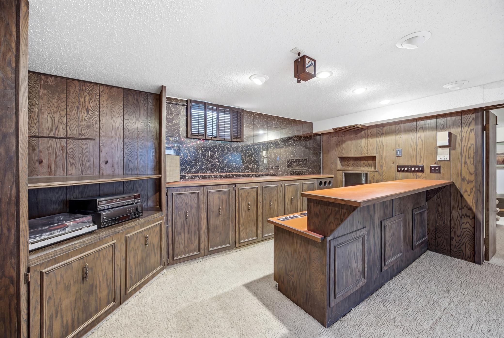 Family Room Bar Area