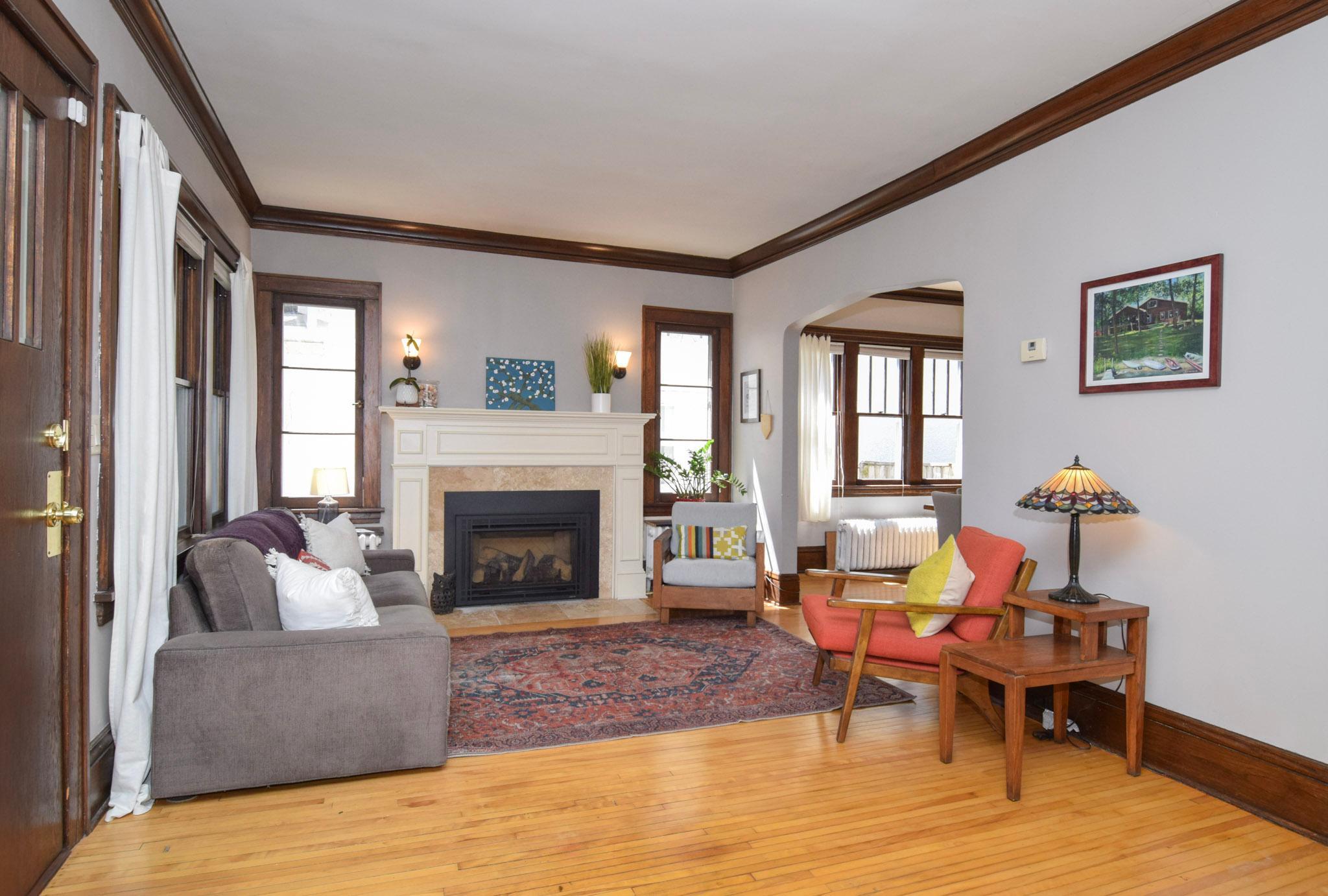 Gas fireplace & beautiful hardwood floors!