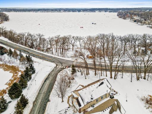 8728 N Bay Drive, Chanhassen, MN 55317