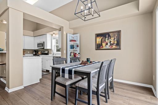8728 N Bay Drive, Chanhassen, MN 55317