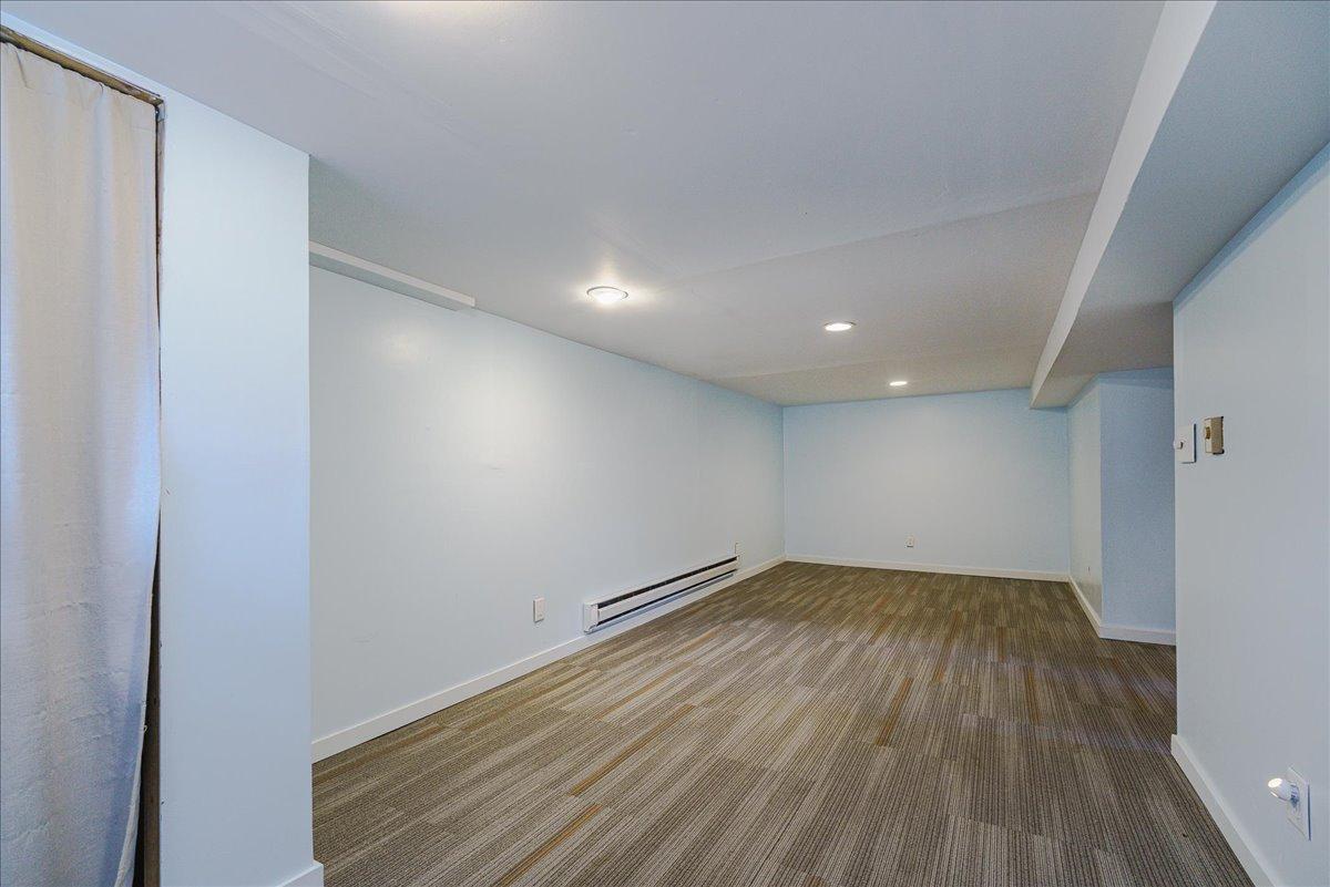28-Game Room.jpg