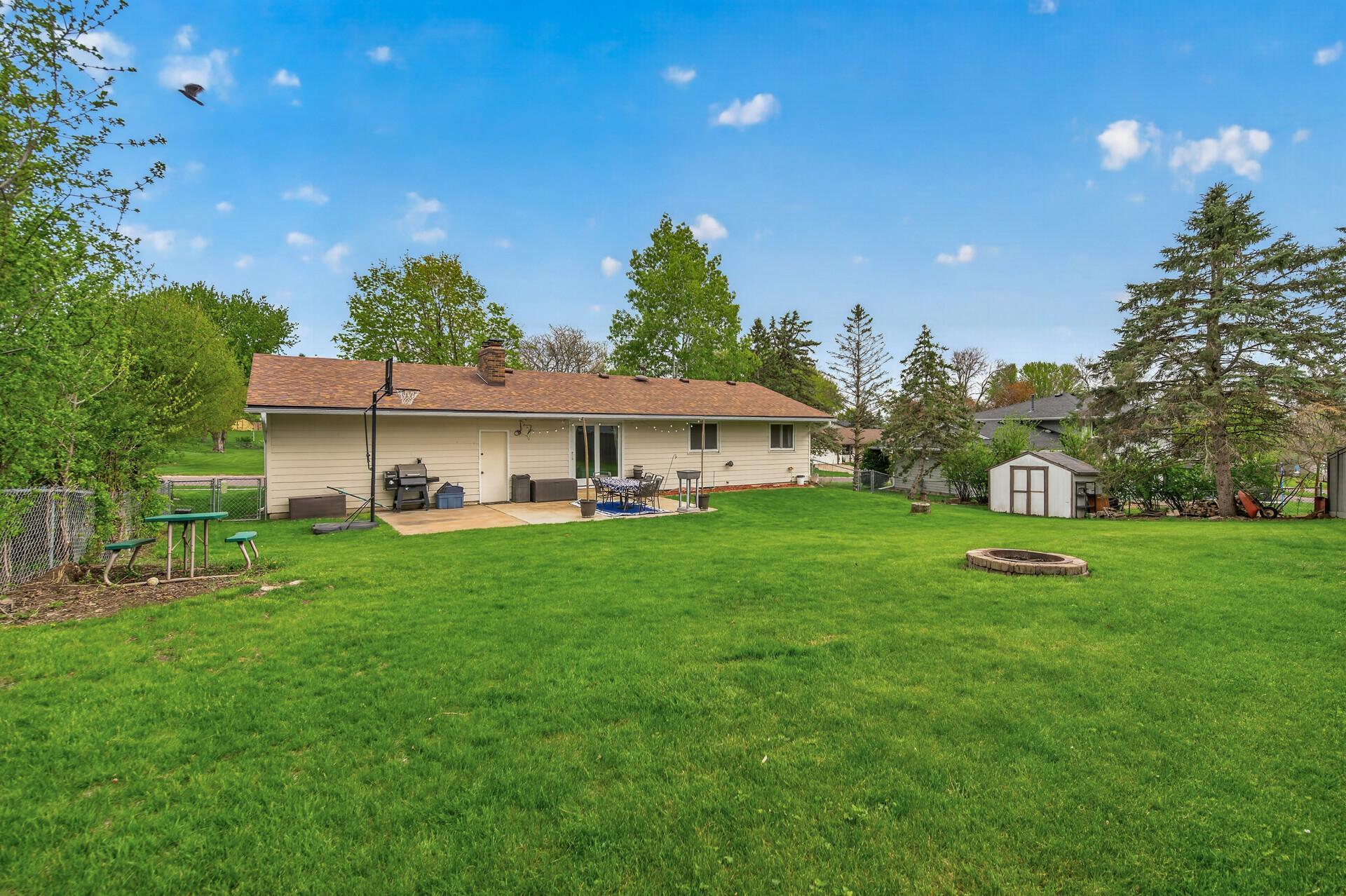 27_8380_Isle_Ave_S27_mls.jpg