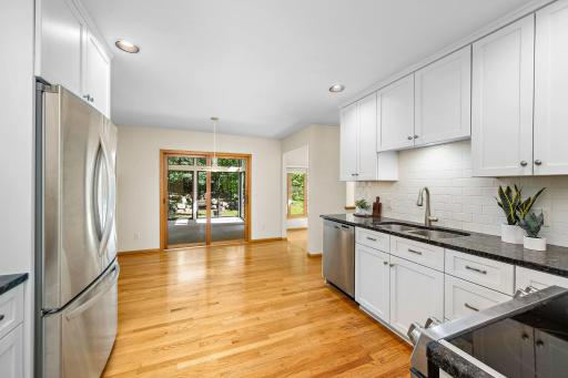 Spacious cooking space