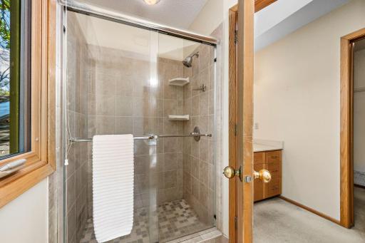 Primary shower