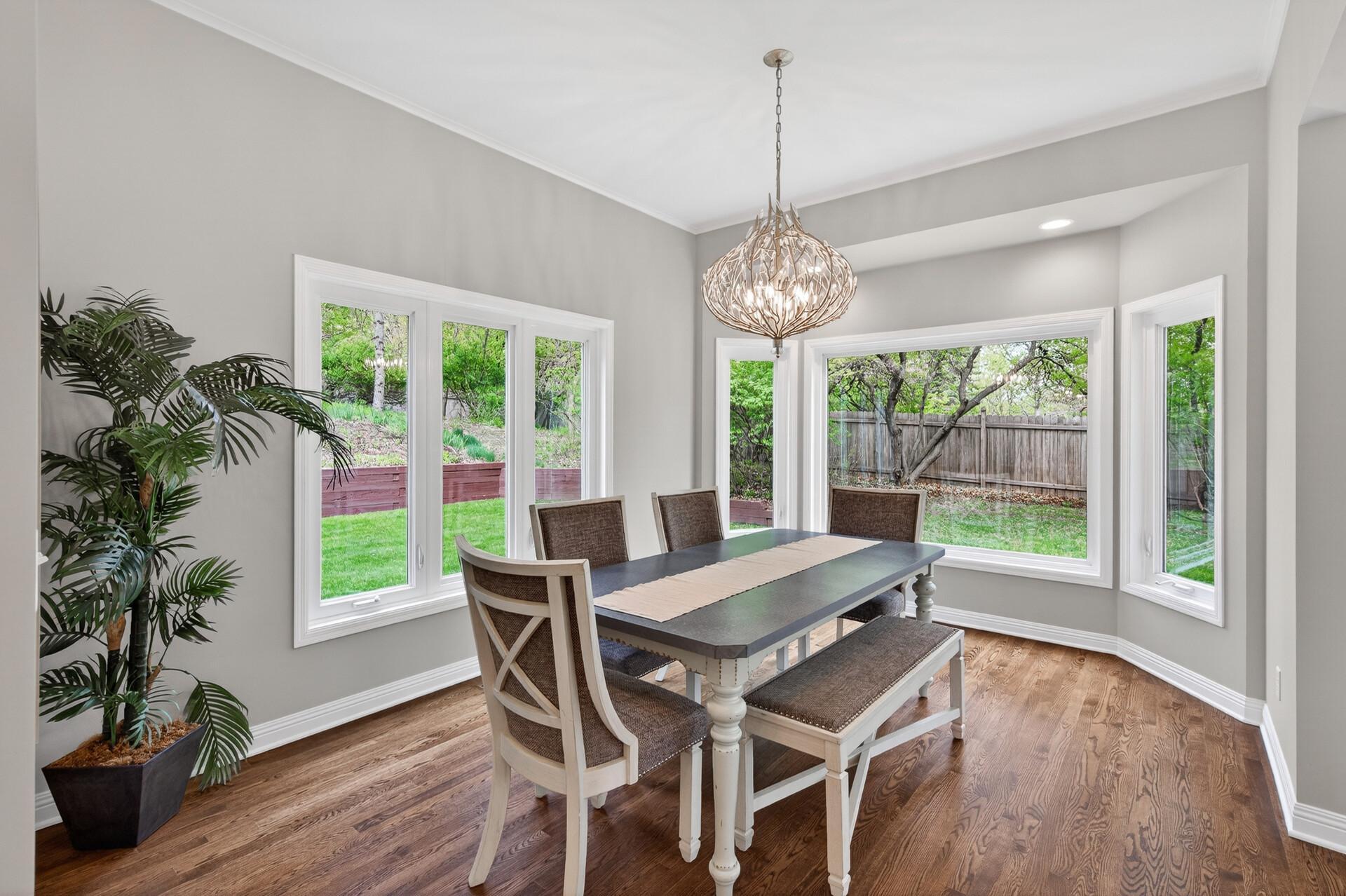 61_18339_Ridgewood15 (1)_mls.jpg
