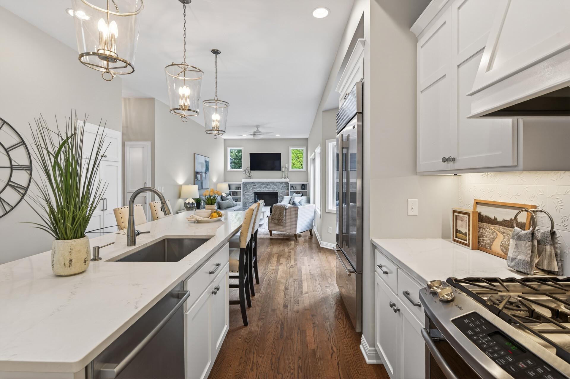 70_18339_Ridgewood24 (1)_mls.jpg