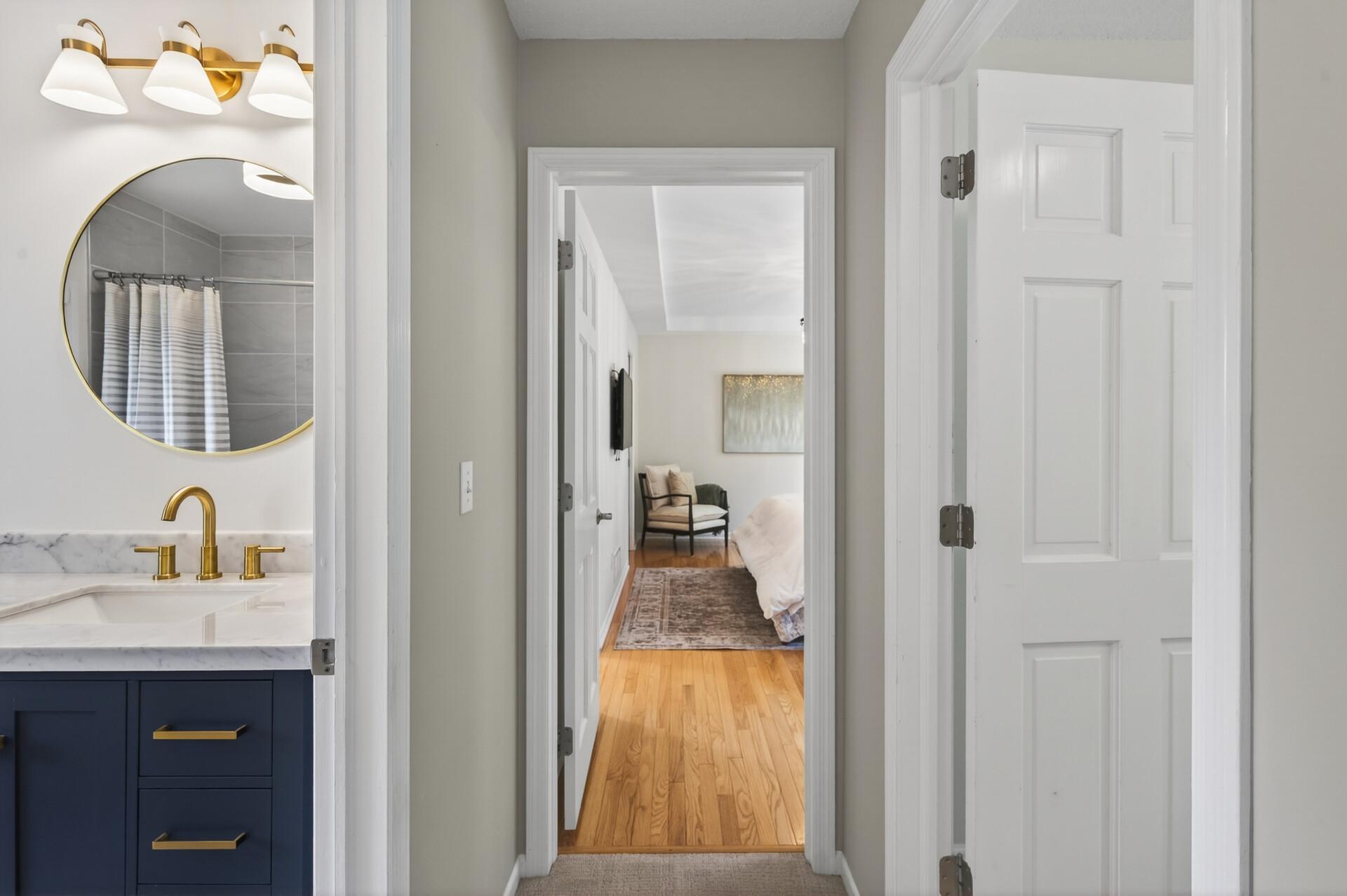 81_18339_Ridgewood35 (1)_mls.jpg