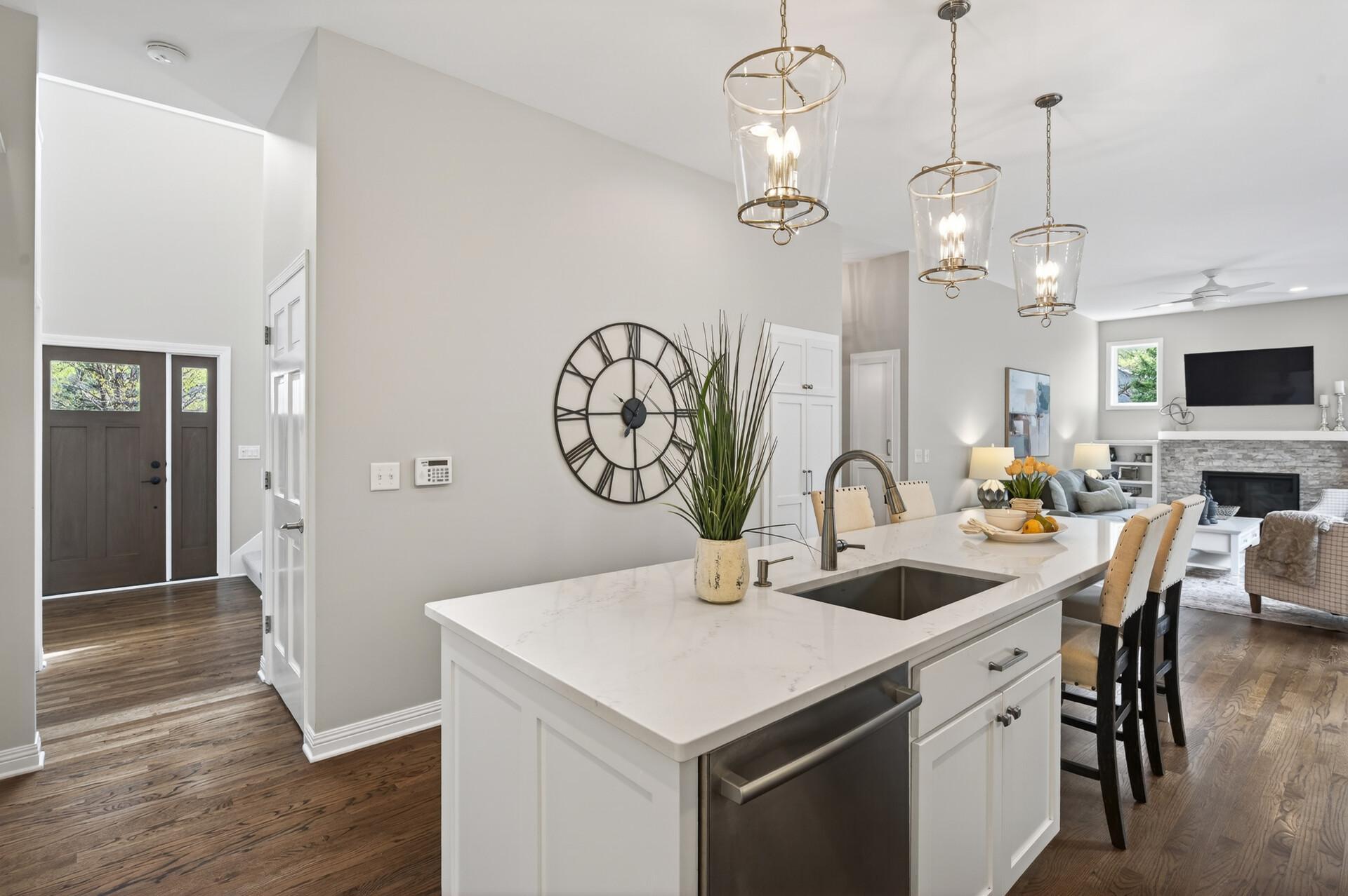 74_18339_Ridgewood28 (1)_mls - Copy.jpg