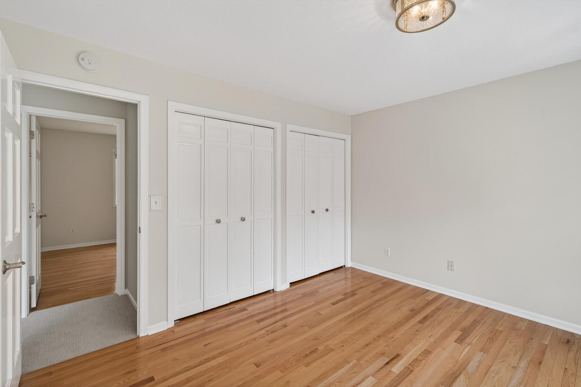 104_18339_Ridgewood58_mls.jpg