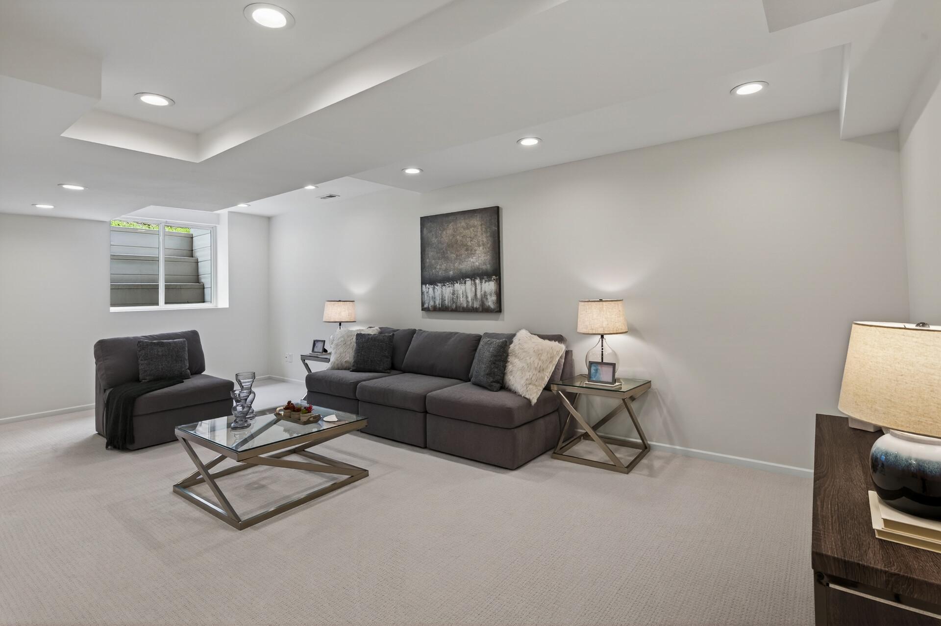 111_18339_Ridgewood65_mls.jpg