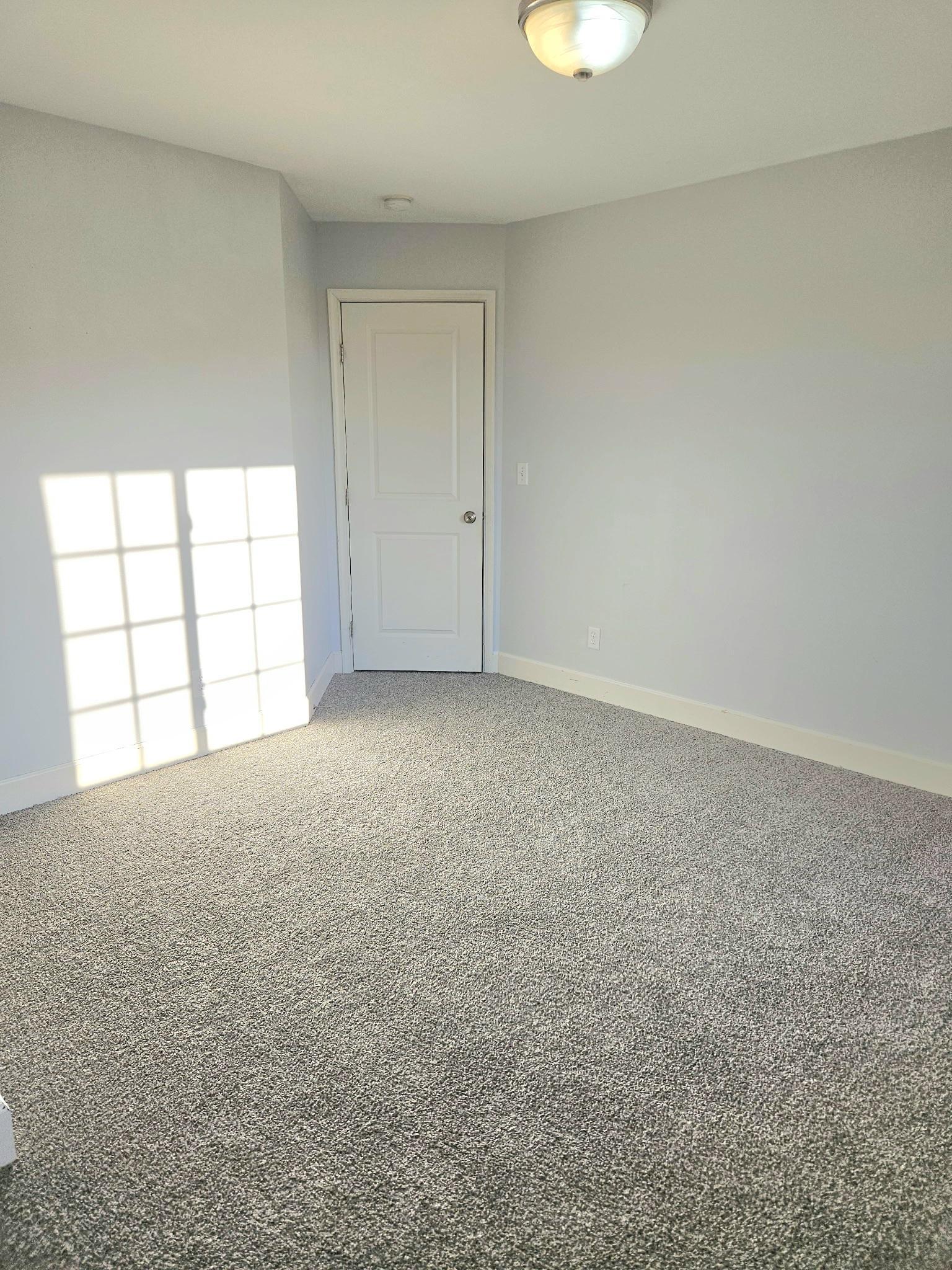 2nd flr bed#2 *NEW CARPET AND PAINT