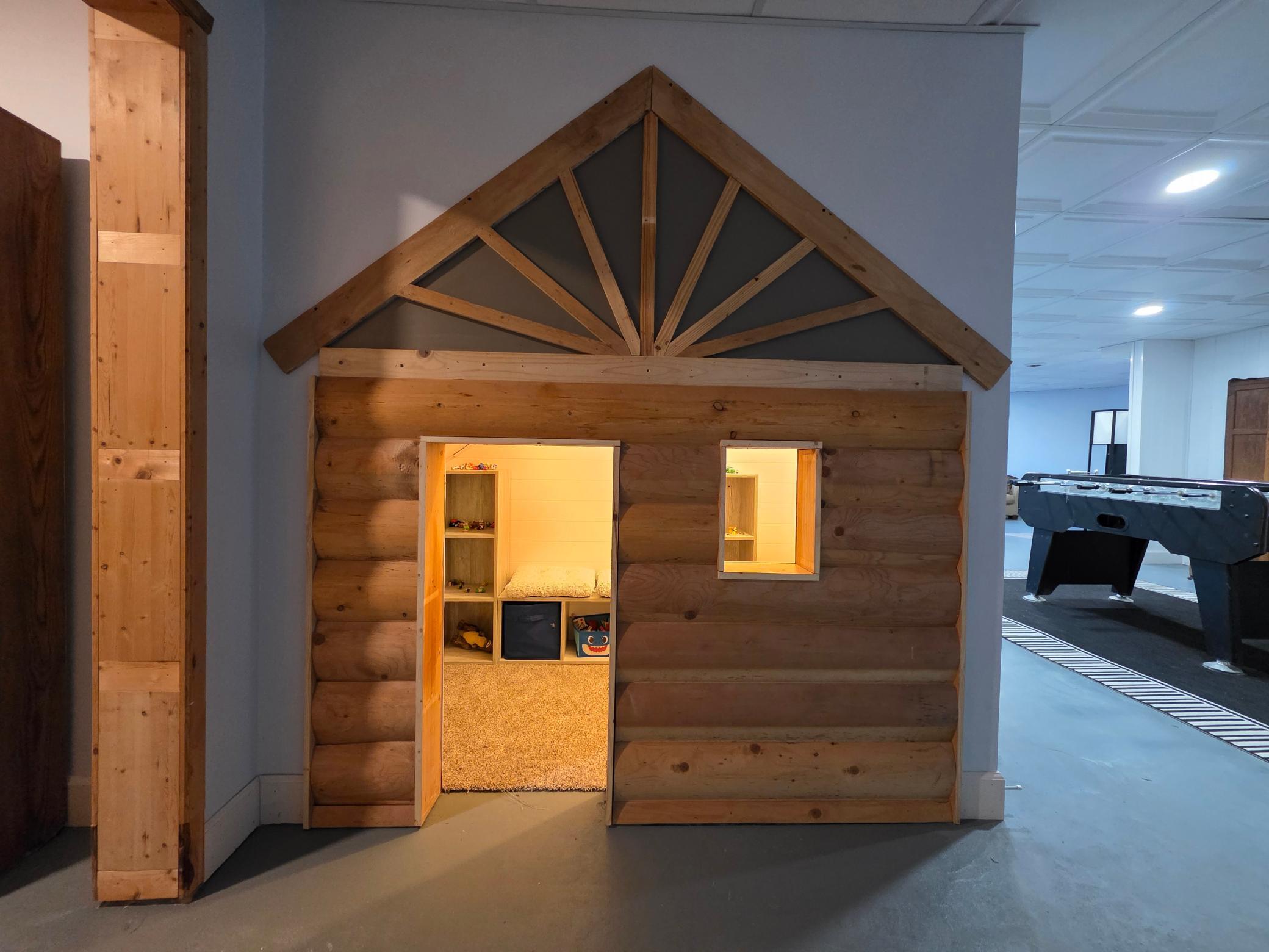 playhouse