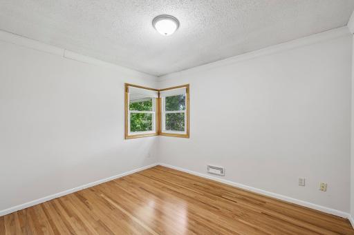 8328 Ewing Road, Minneapolis, MN 55431