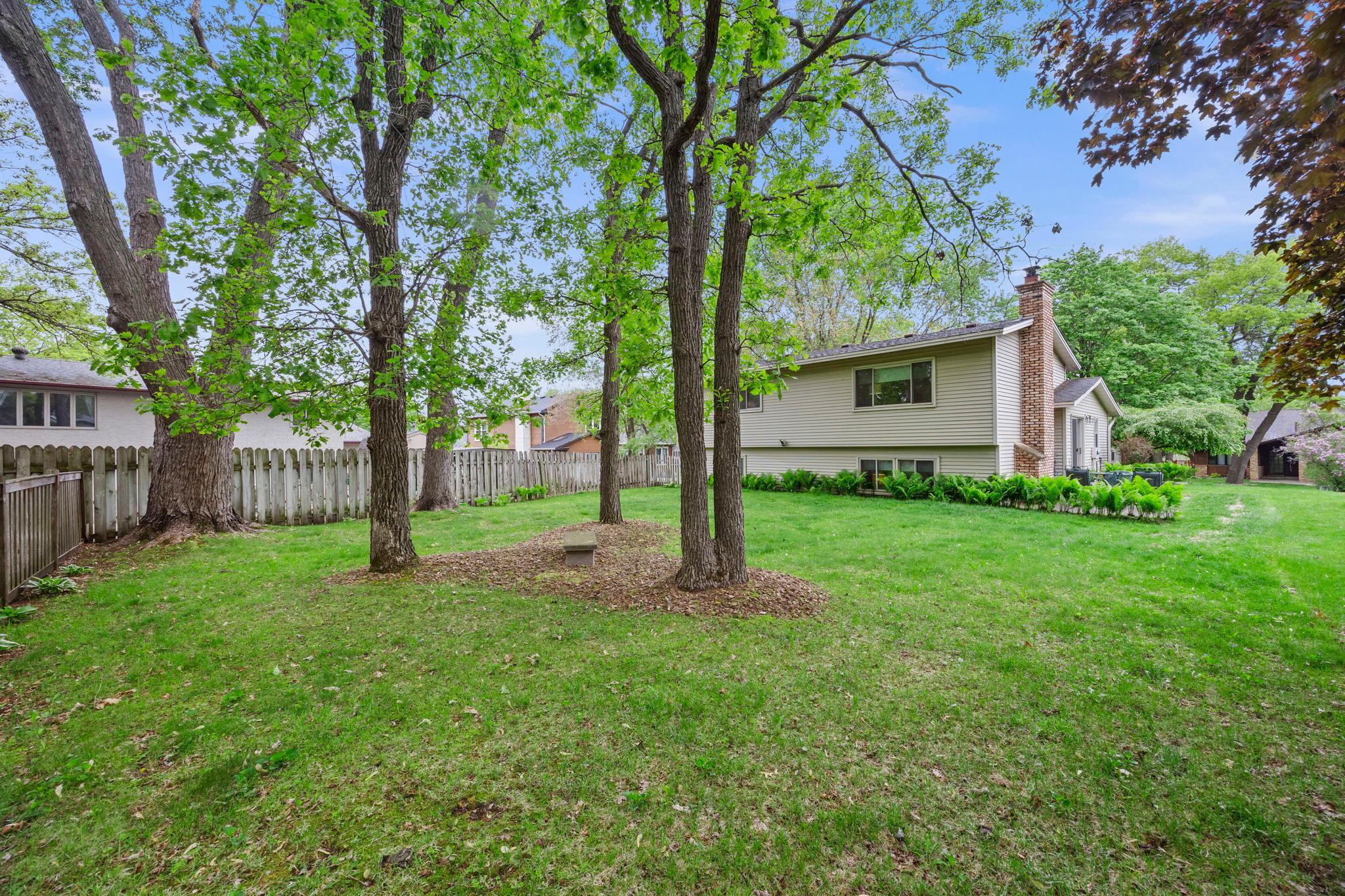 44-web-or-mls-12241 Unity St NW-192.jpg