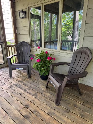 5542 Rowland Road, Hopkins, MN 55343