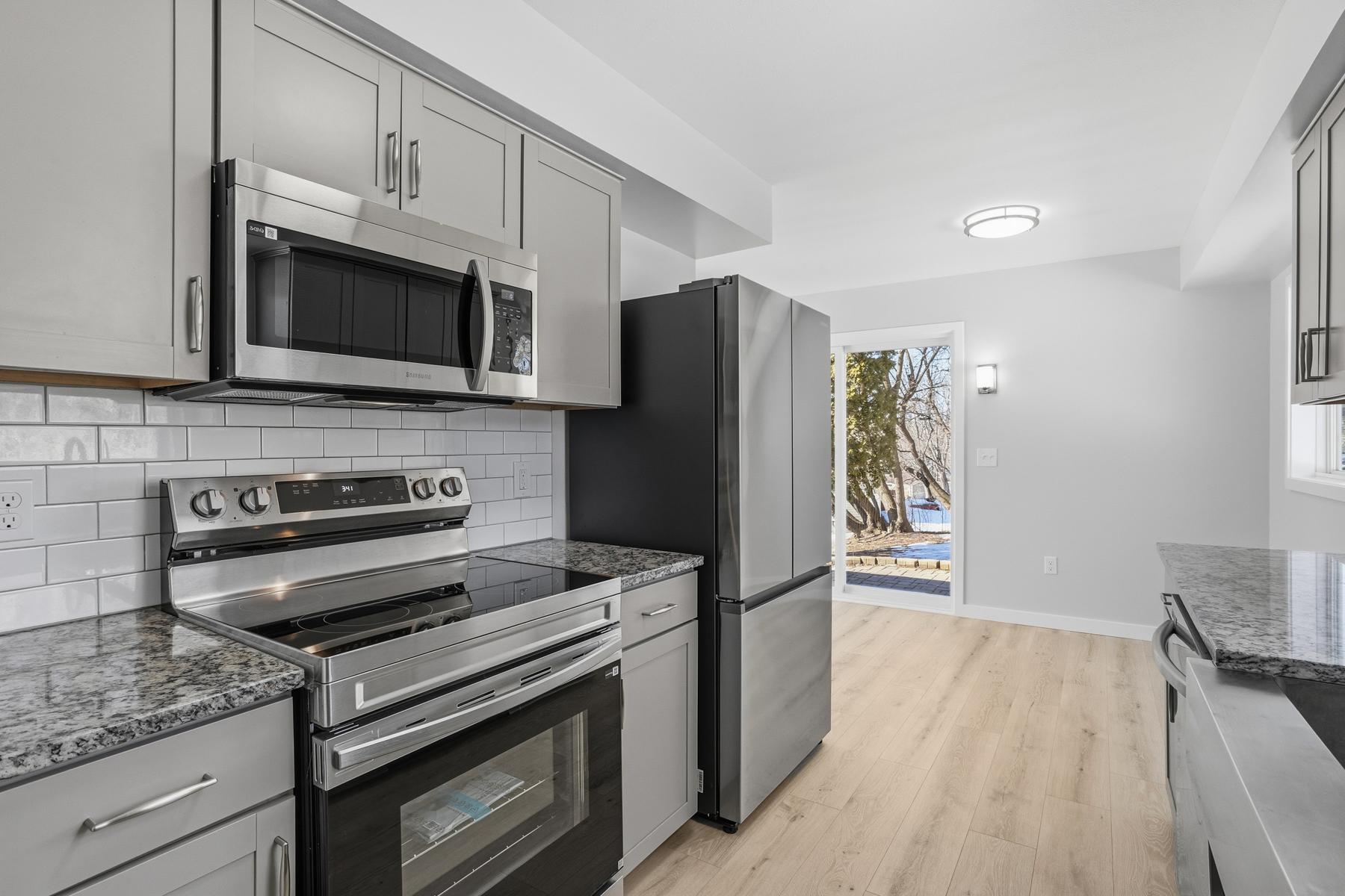 13832 Shirley Dr Burnsville MN_0018.jpg