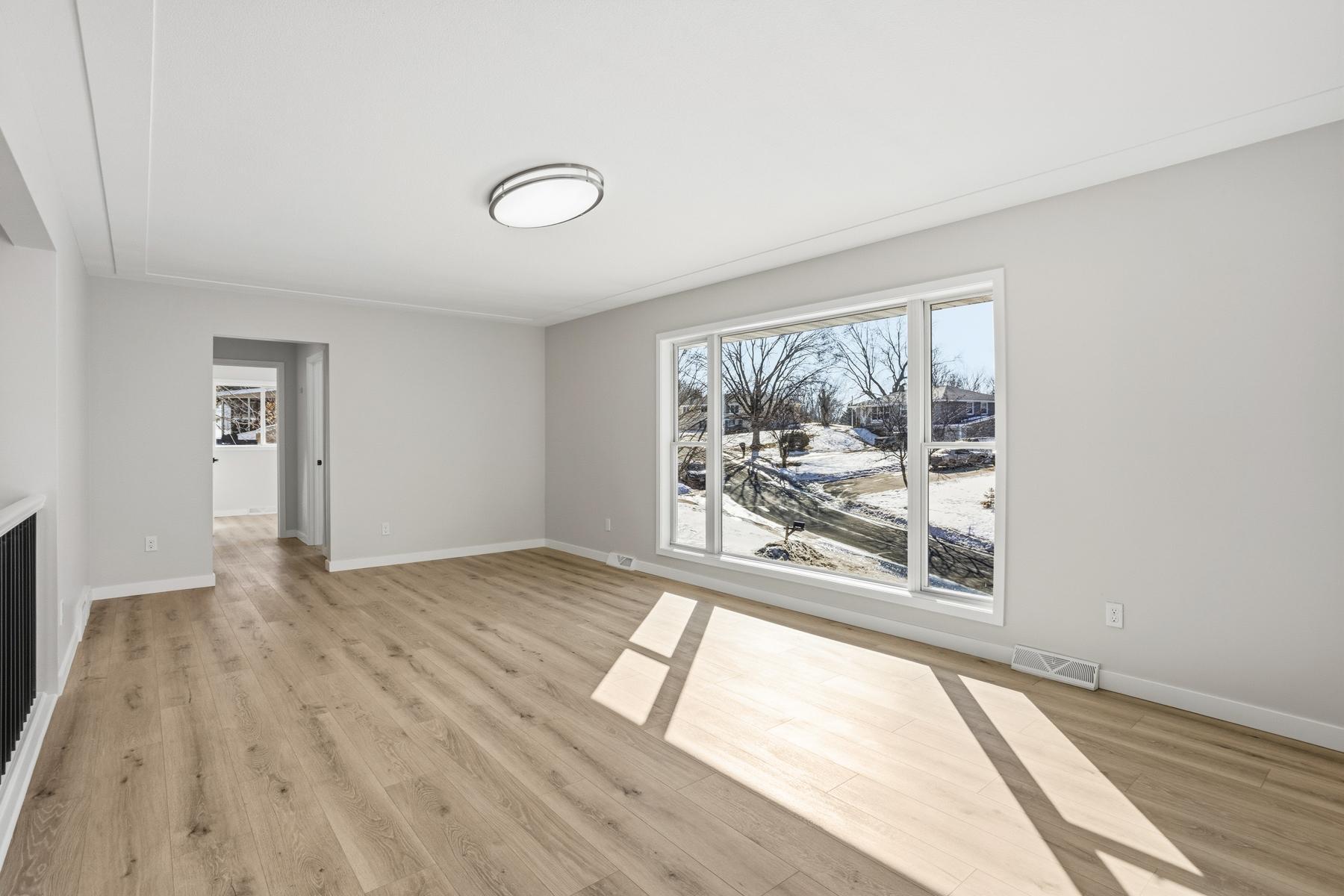 13832 Shirley Dr Burnsville MN_0021.jpg