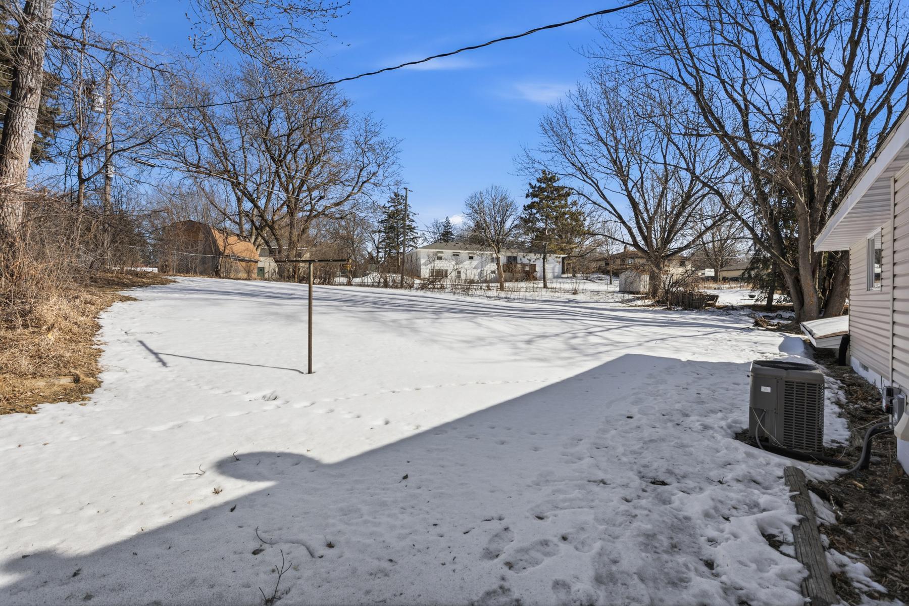 13832 Shirley Dr Burnsville MN_0033.jpg