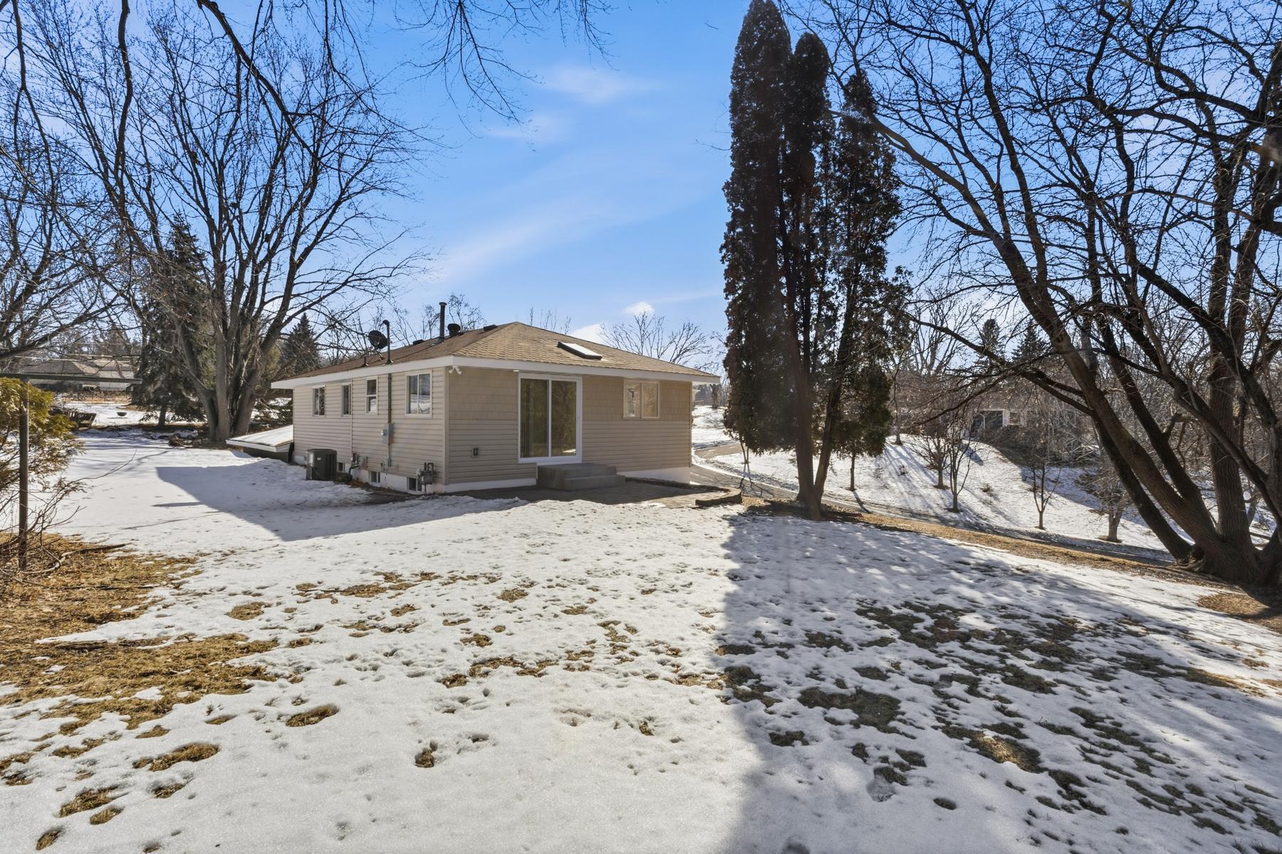 13832 Shirley Dr Burnsville MN_0032.jpg
