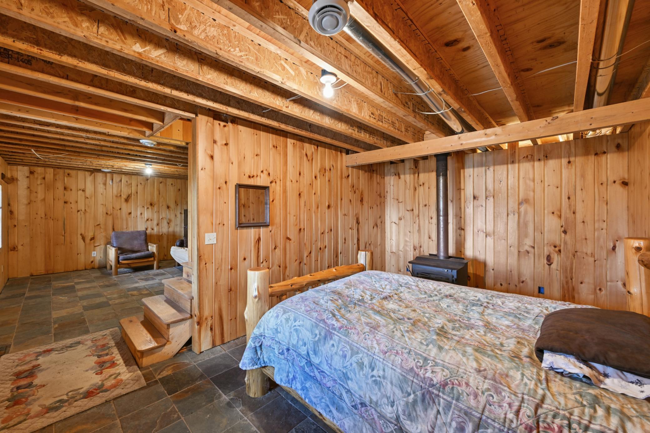 Lower bedroom