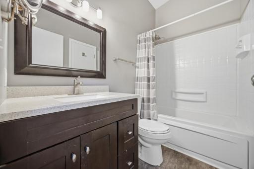 1521 34 1/2 Avenue S, Fargo, ND 58104
