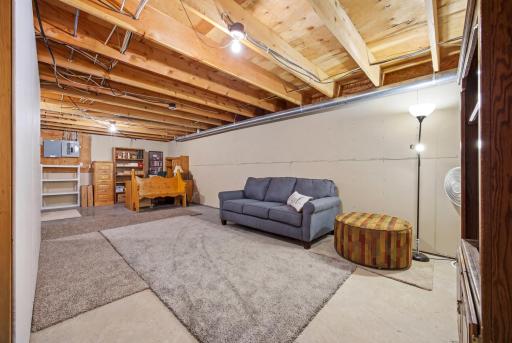 1521 34 1/2 Avenue S, Fargo, ND 58104