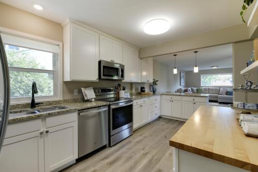 3435 Zenith Avenue N, Minneapolis, MN 55422