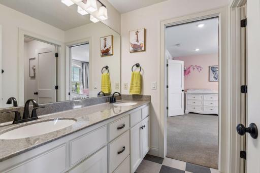 5990 Black Oaks Lane N, Minneapolis, MN 55446