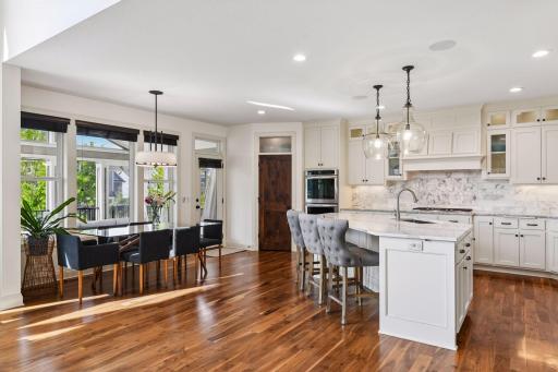 5990 Black Oaks Lane N, Minneapolis, MN 55446