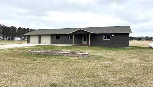 2934 27th Street NW, Baudette, MN 56623