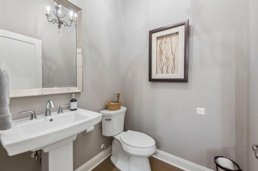 280 Bellwether Path, Wayzata, MN 55391