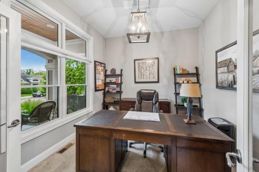 280 Bellwether Path, Wayzata, MN 55391