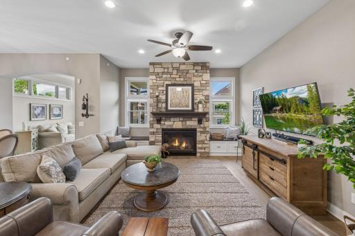 280 Bellwether Path, Wayzata, MN 55391