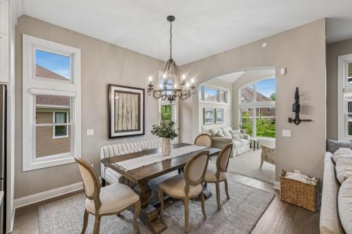280 Bellwether Path, Wayzata, MN 55391