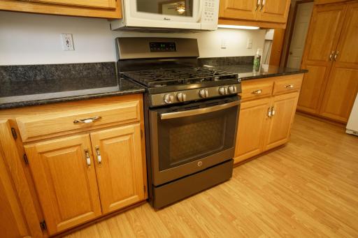 1006 8th Street S, Waite Park, MN 56387