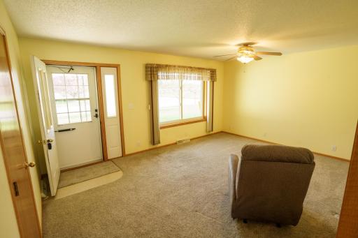1006 8th Street S, Waite Park, MN 56387