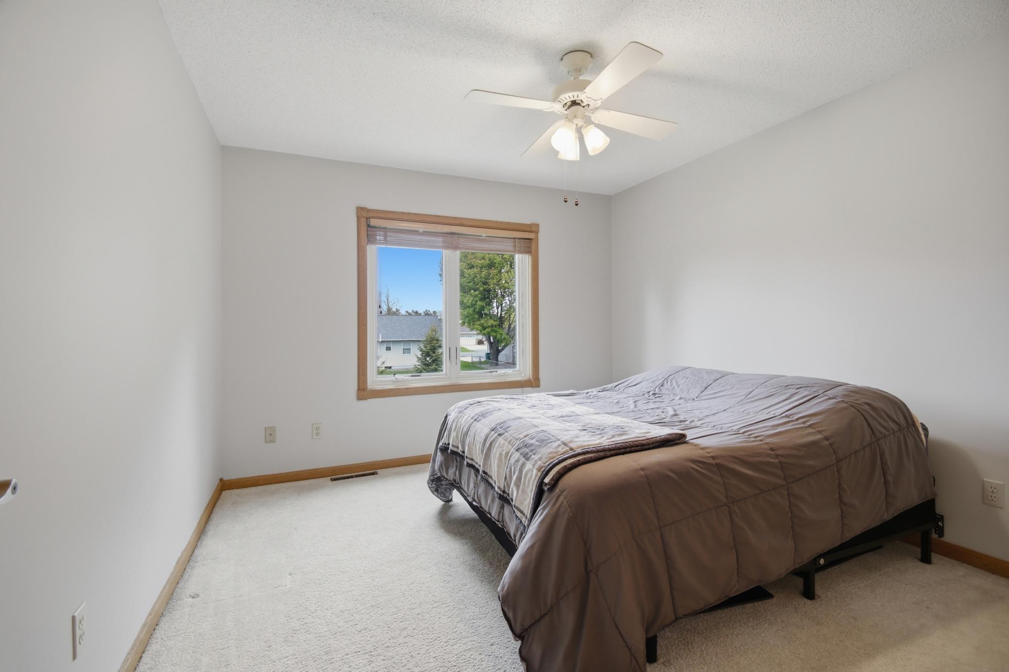 31_2900_6th_ave_sw172.jpg