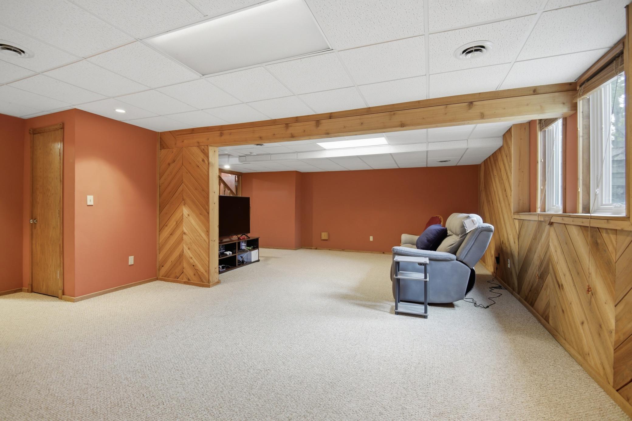 40_2900_6th_ave_sw217.jpg