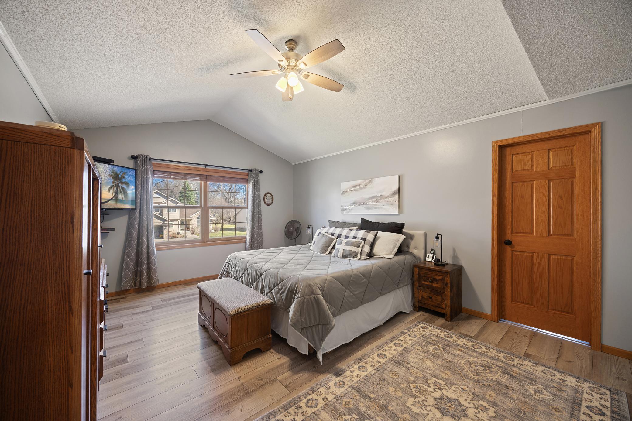 Gorgeous updated primary suite