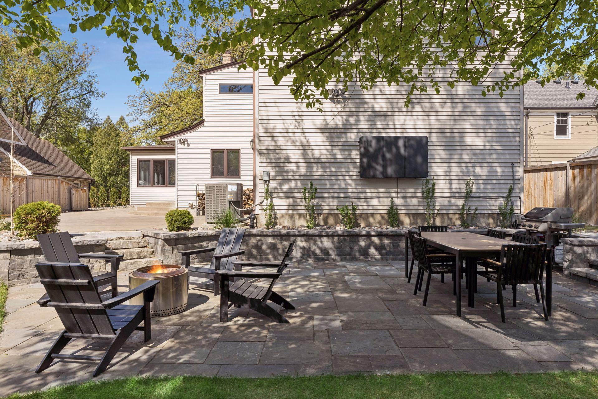 4913 Bruce Avenue - Spacecrafting - 0007.jpg