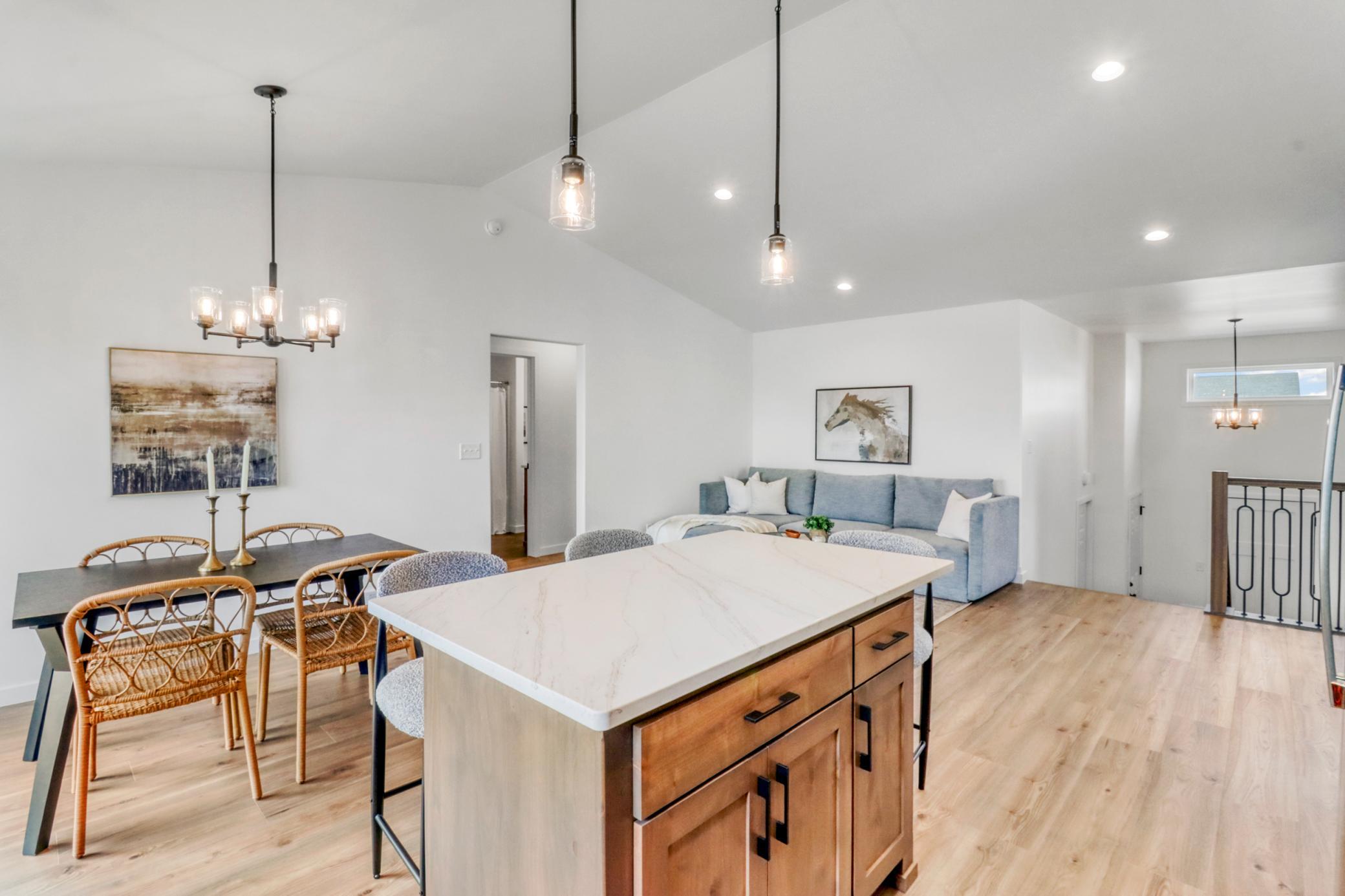 Kitchen1_4 (4).JPG