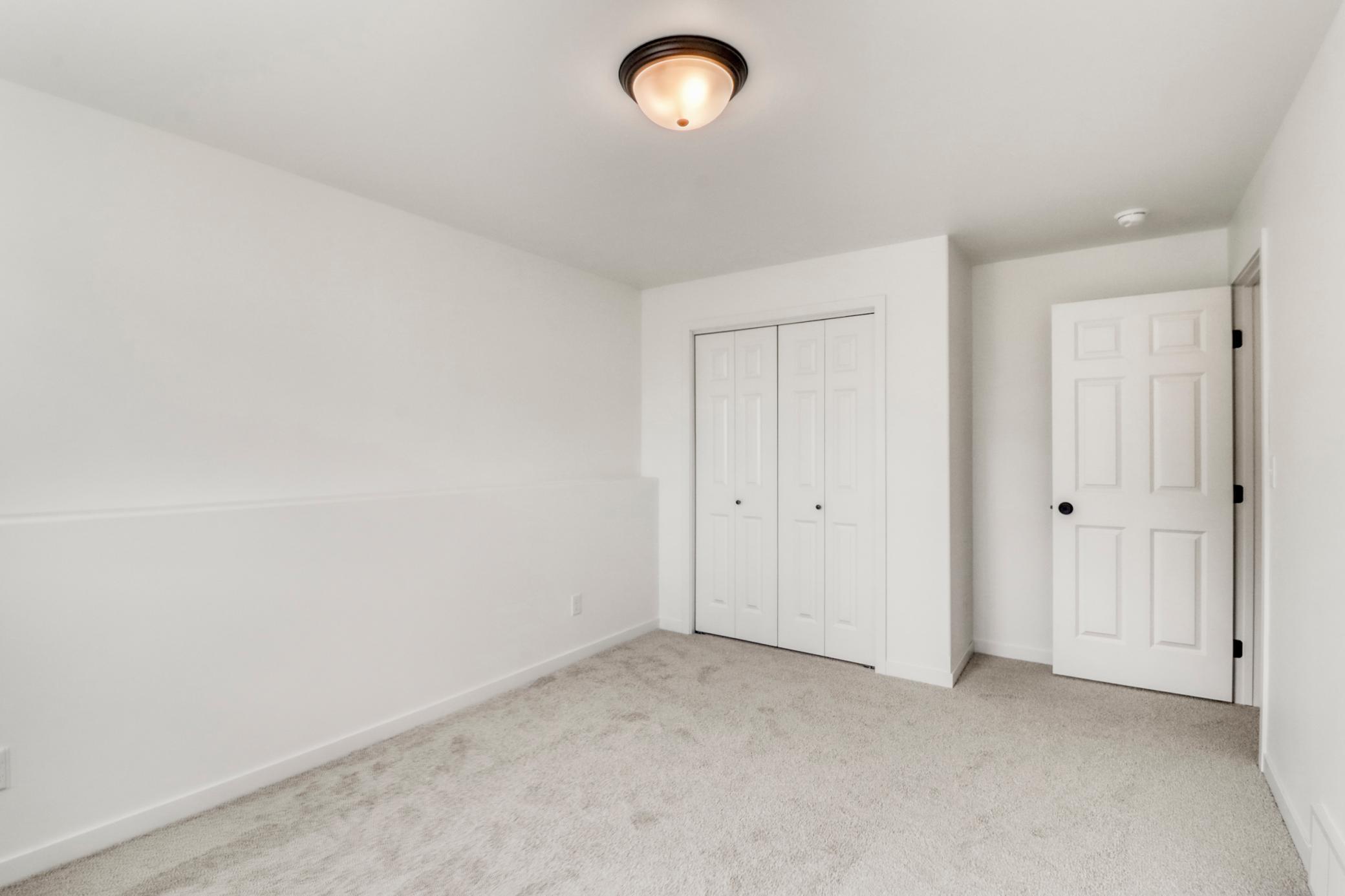Basement Bedroom2_2 (4).JPG