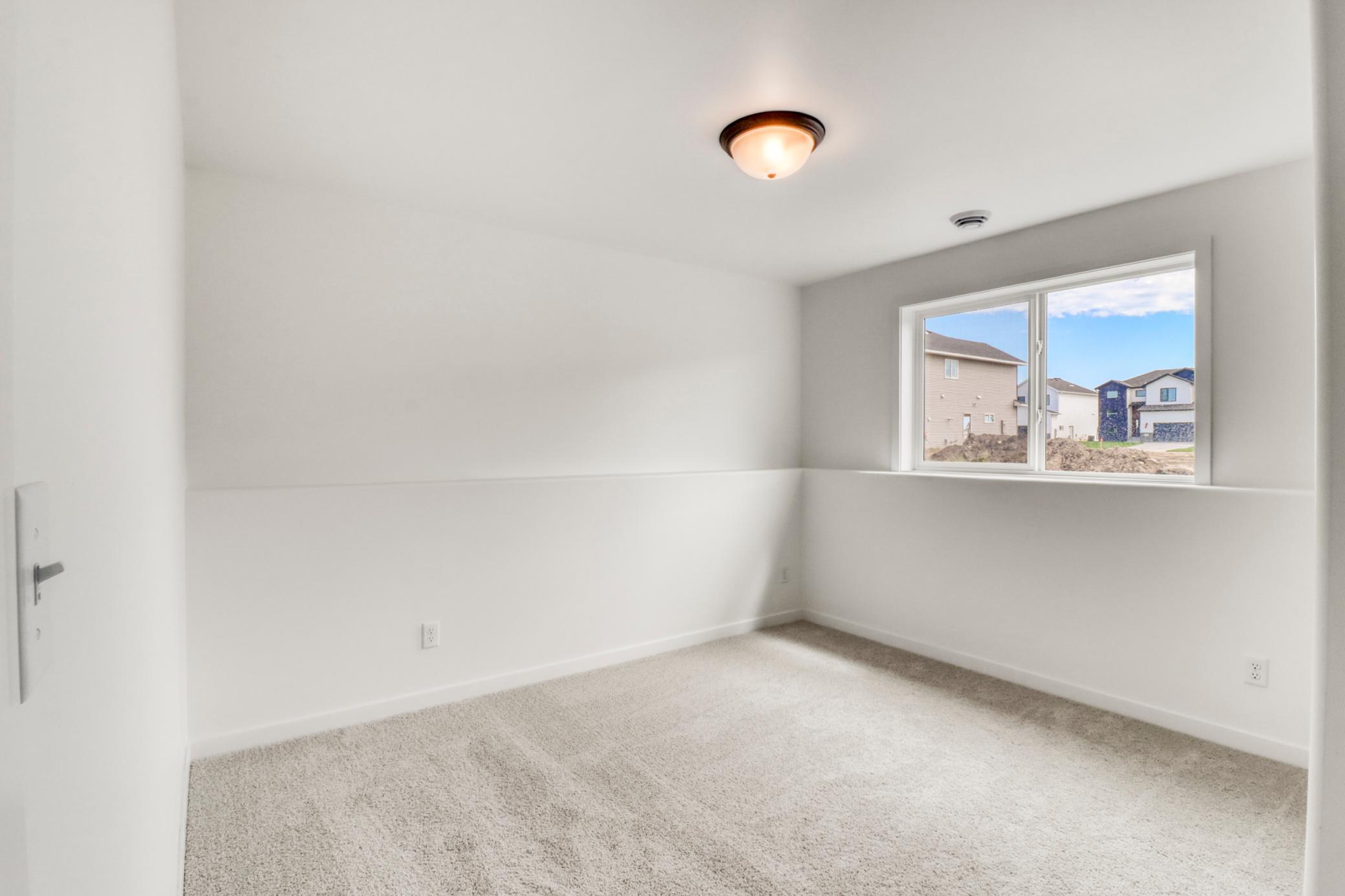Basement Bedroom1_2 (4).JPG