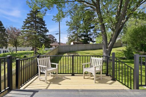 294 Mccarrons Boulevard S, Saint Paul, MN 55113