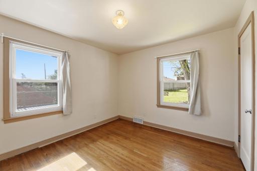 294 Mccarrons Boulevard S, Saint Paul, MN 55113