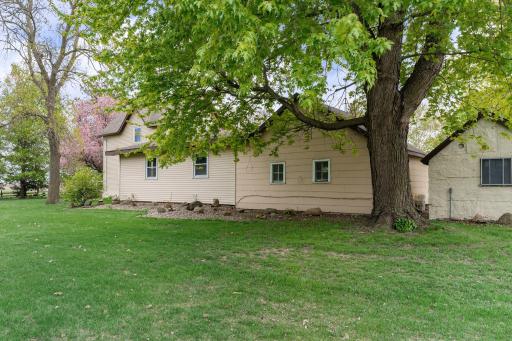 21443 160th Street, New Richland, MN 56072